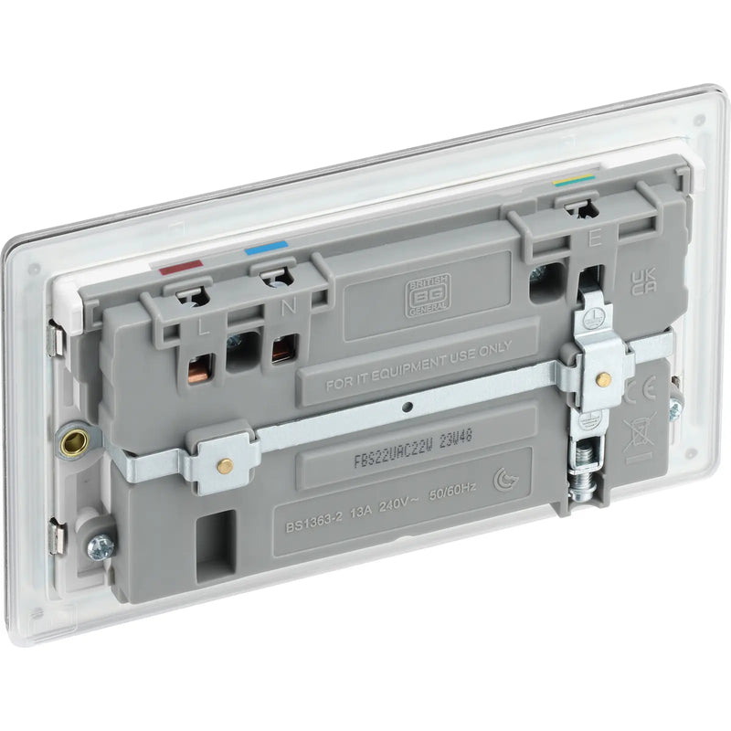 BG Electrical Flatplate Screwless Brushed Steel - Double switched single pole, with USB A + C (22W)