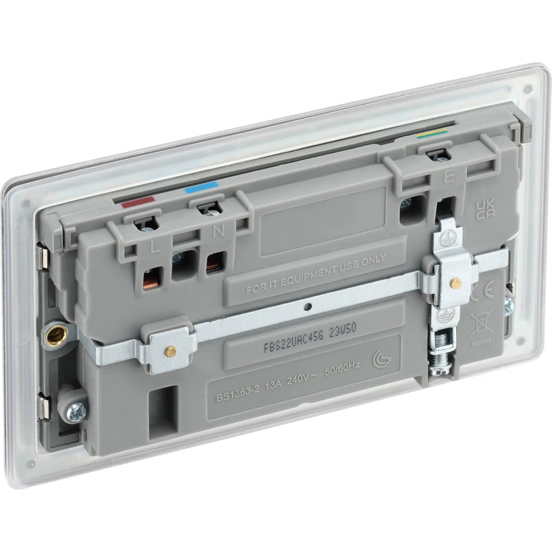 BG Electrical Flatplate Screwless Brushed Steel - Double switched single pole, with USB A + C (45W)