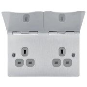 BG Electrical Flatplate Screwless Brushed Steel - Double, unswitched, floor socket