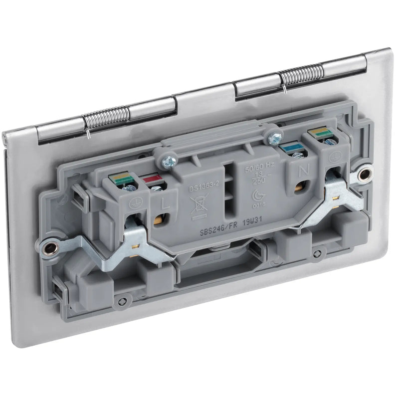 BG Electrical Flatplate Screwless Brushed Steel - Double, unswitched, floor socket
