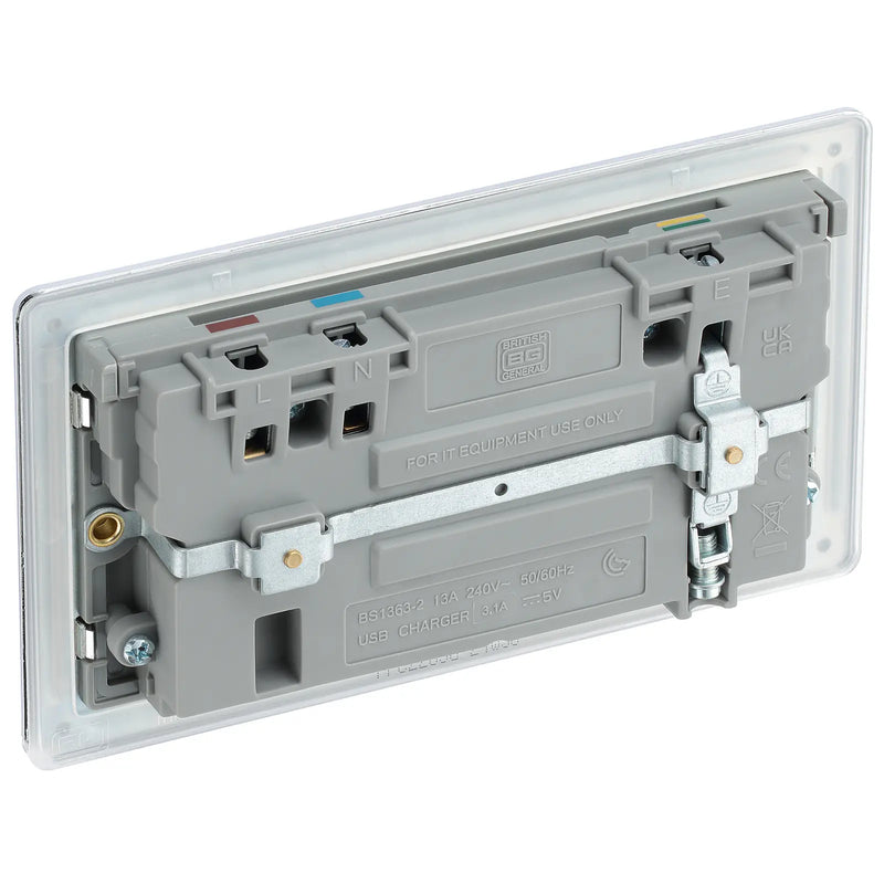 BG Electrical Flatplate Screwless Polished Chrome - Double switched, single pole, with 2 x USB A