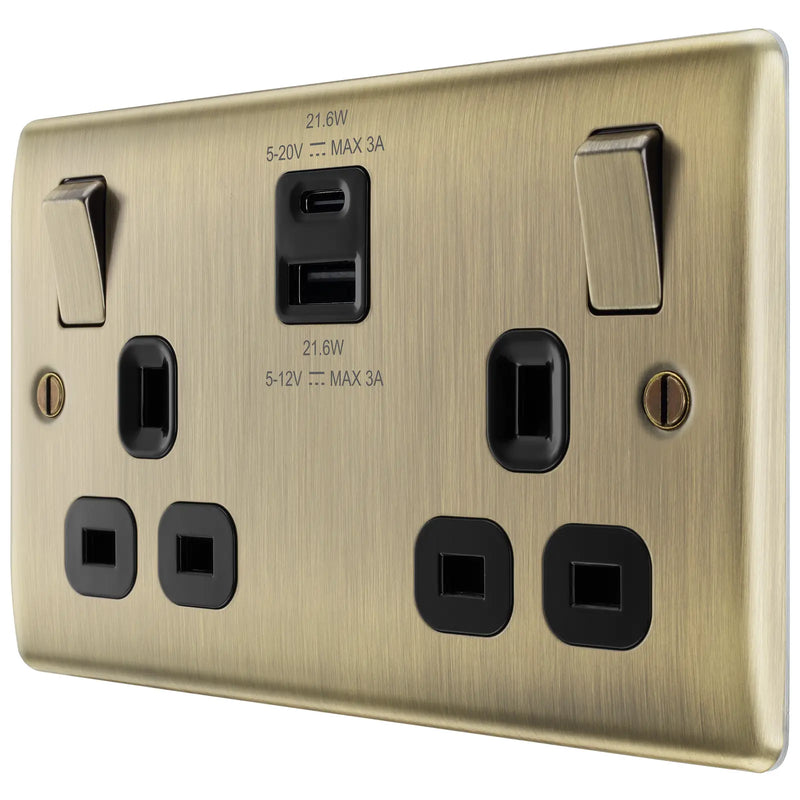 BG Electrical Nexus Metal Antique Brass - Double switched single pole, with USB A + C (22W)
