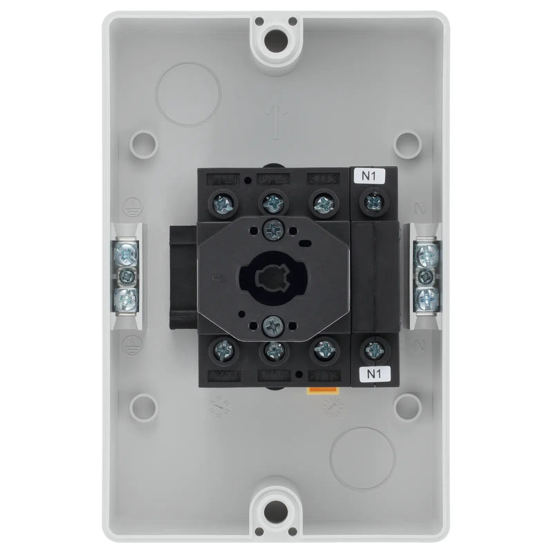 BG Circuit Protection Rotary Isolator 4 Pole - 32A, 4-Pole AC, Rotary Isolator