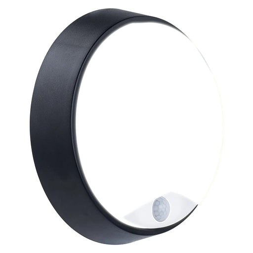 Luceco Ext Residential - Exterior residential bulkhead round 700lumens with white or black bezel + PIR