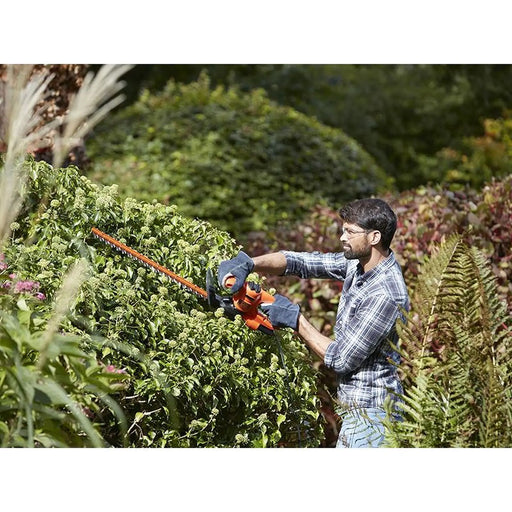 Black + Decker BEHT201 Hedge Trimmer 45cm 420W 240V