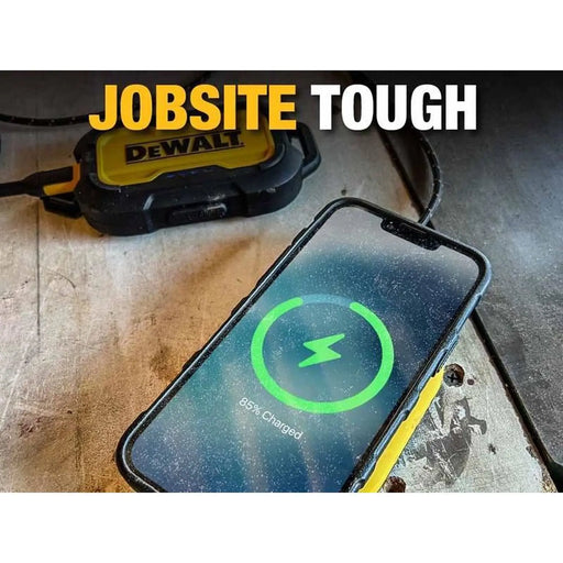 Dewalt Telecoms Fast Wireless Charging Pad