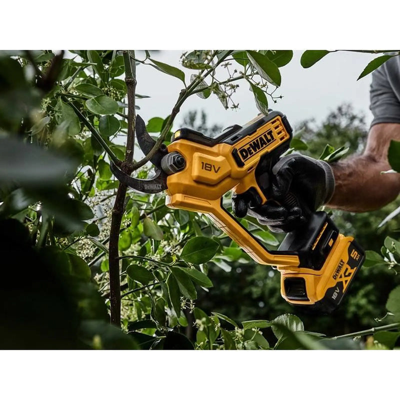 Dewalt Power Tools DCMPP568P1 XR Pruner 18V 1 x 5.0Ah Li-ion