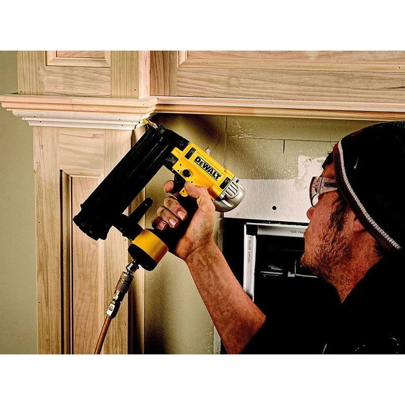 Dewalt Power Tools DPN1850PP Pneumatic Oil-Free 18 Gauge Brad Nailer