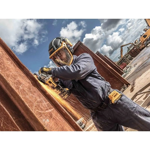 DEWALT Respiration DeWalt Powered Air Purifying Respirator with Hard Hat