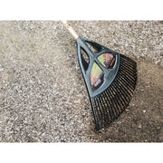 Fiskars Classic Large Leaf Rake