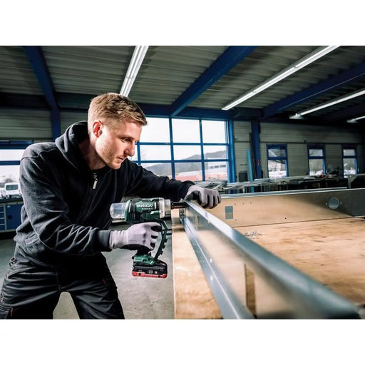 Metabo NP 18 LTX BL 5.0 Brushless Rivet Gun + metaBOX 18V Bare Unit