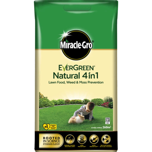 Miracle-Gro® Natural 4 in 1 Feed, Weed & Mosskiller 260sqm