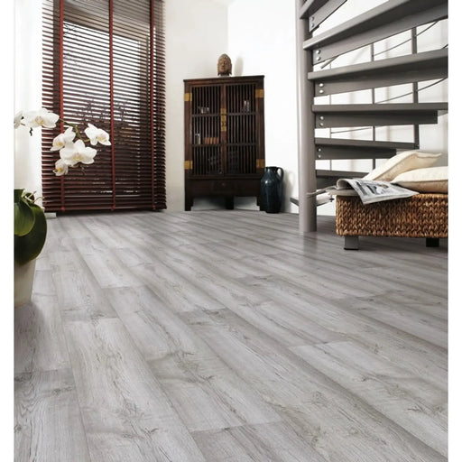 Kronospan Supernatural Dartmoor Oak Laminate Flooring 2.26m2