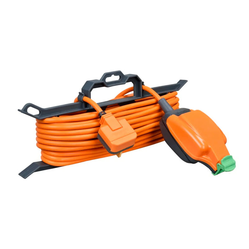 Masterplug Extension Lead 1 Gang 15m / IP54