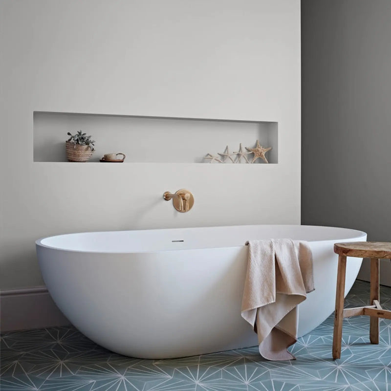 Crown Easyclean Bathroom Mid Sheen 2.5L Linen Cupboard