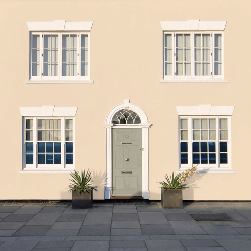Sandtex Smooth Masonry Paint 5L Light Cream