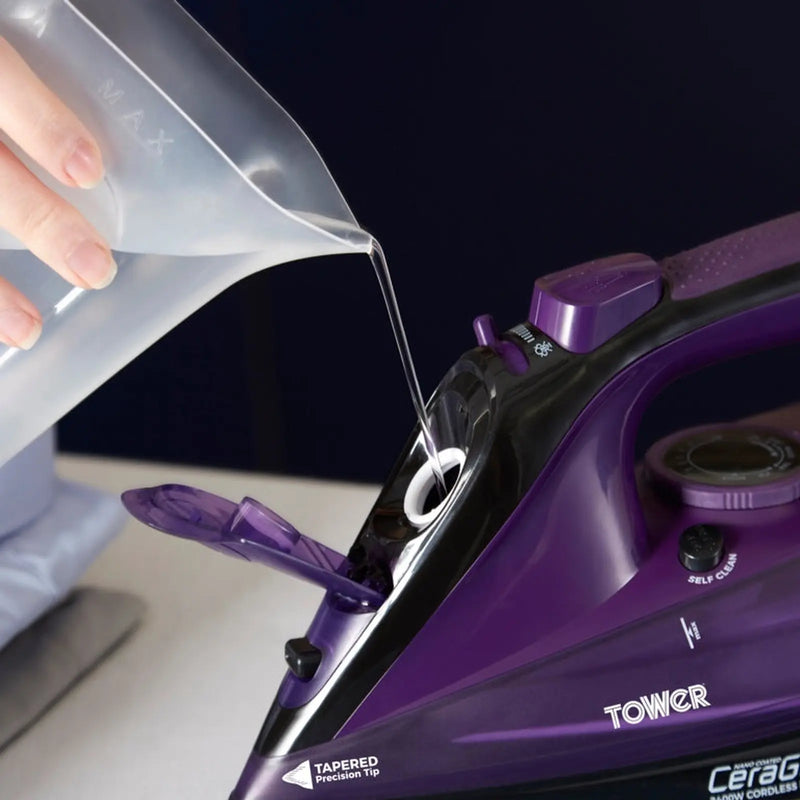 Tower Ceraglide Cord/Cordless Iron 2400w