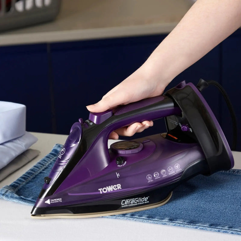 Tower Ceraglide Cord/Cordless Iron 2400w