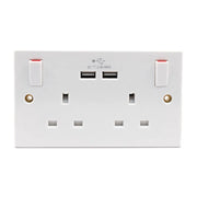 2 Gang Switched Socket with USB