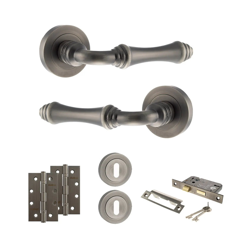 Atlantic Old English Durham Door Handle Pack (3 Lever Lock Set - 2.5" CE Sashlock, 4" Slim Knuckle Hinges x2)