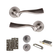 Atlantic Old English Richmond Door Handle Pack (Bathroom Set - 2.5" CE Bathroom Lock, 4" Slim Knuckle Hinges x2)