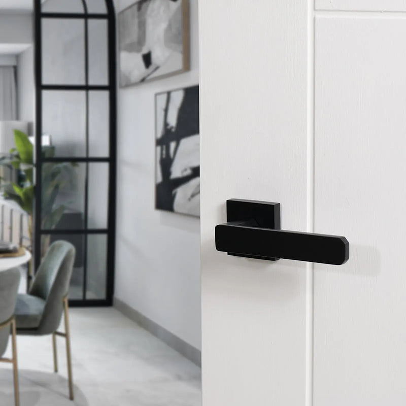 Atlantic Oro & Oro Galassia Lever Door Handle on Square Rose