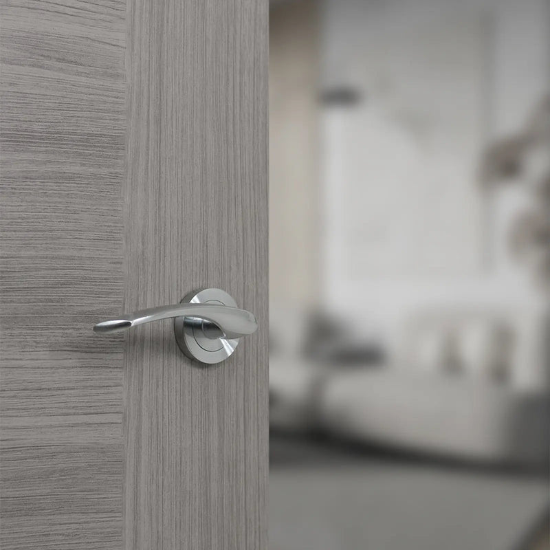 Atlantic STATUS Arizona Door Handle Pack (Bathroom Set - 2.5" CE Bathroom Lock, 4" Slim Knuckle Hinges x2)