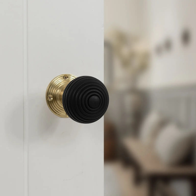 Atlantic Old English Whitby Door Knob Pack (Lock Set - Horizontal Bathlock, 3" Fire Rated Hinges x3)