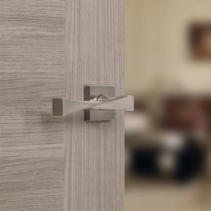 Atlantic Senza Pari Guido Door Handle Pack (Bathroom Set - 2.5" CE Bathroom Lock, 4" Fire Rated Hinges x3)