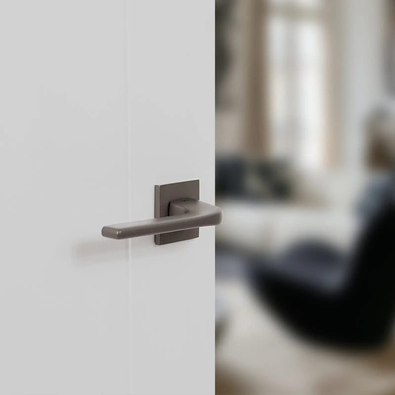 Atlantic Tupai Rapido 5S Line Canha Lever Door Handle on 5mm Slimline Square Rose