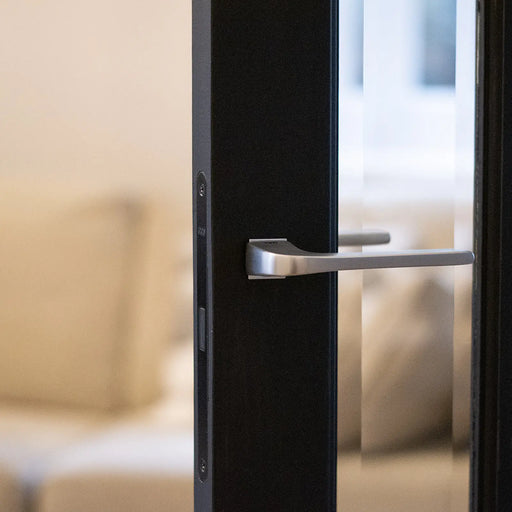 Atlantic Tupai Rapido 5S Line Canha Lever Door Handle on Concealed Square Rose