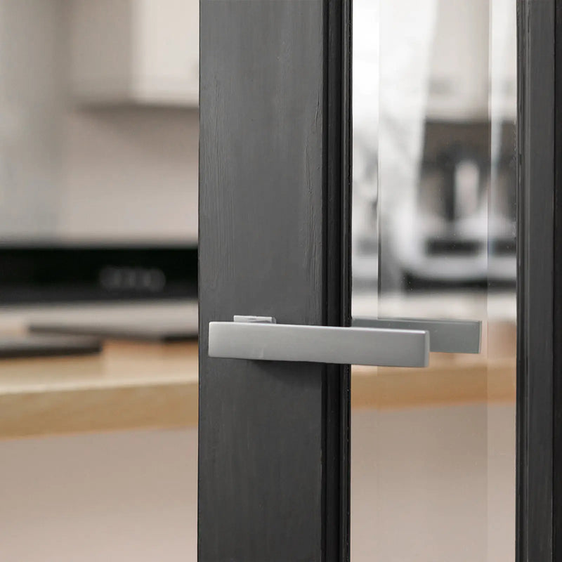 Atlantic Tupai Rapido RetaLine Rillo Lever Door Handle on Concealed Square Rose