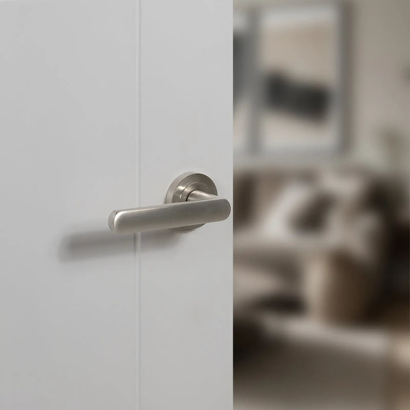 Atlantic STATUS Carolina Door Handle Pack (Euro Lock Set - 3" CE Sashlock, 4" Slim Knuckle Hinges x2)