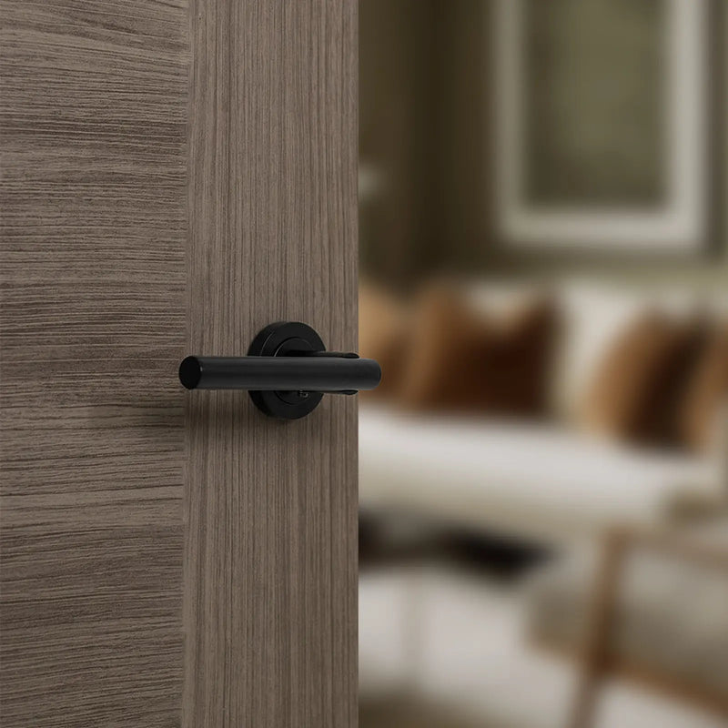 Atlantic STATUS Nebraska Door Handle Pack (Euro Lock Set - 3" CE Sashlock, 4" Fire Rated Hinges x3)