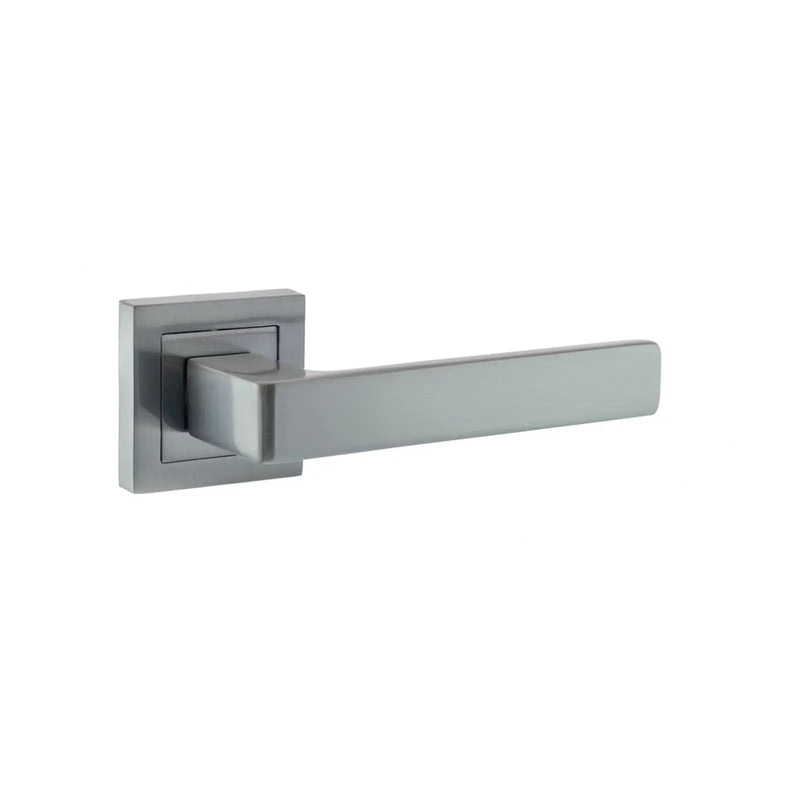 Atlantic STATUS Montana Lever Door Handle on S4 Square Rose