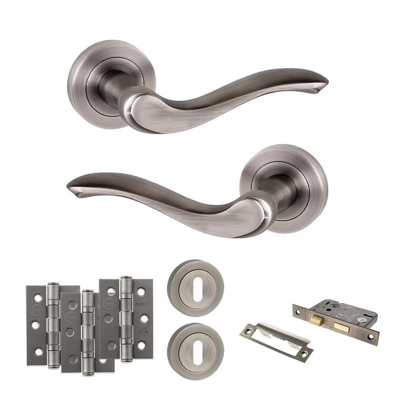 Atlantic Old English Warwick Door Handle Pack (3 Lever Lock Set - 2.5" CE Sashlock, 3" Fire Rated Hinges x3)