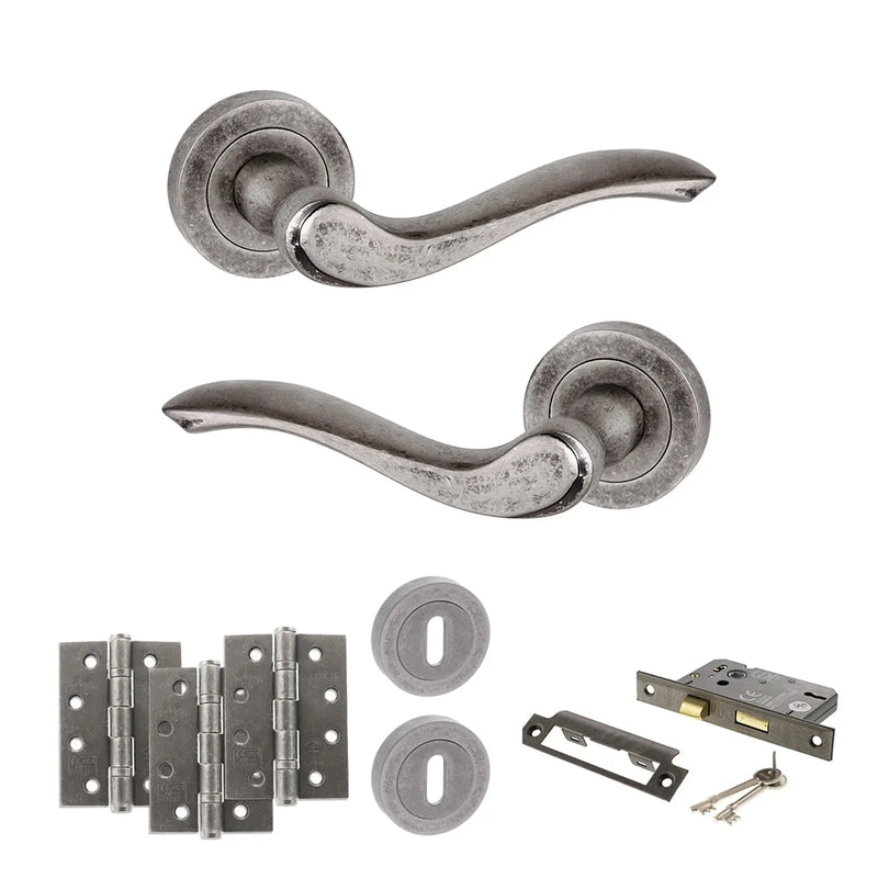 Atlantic Old English Warwick Door Handle Pack (3 Lever Lock Set - 3" CE Sashlock, 4" Fire Rated Hinges x3)
