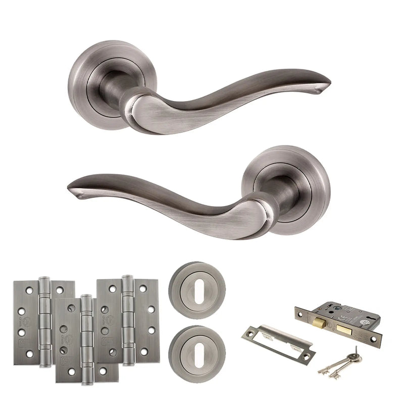 Atlantic Old English Warwick Door Handle Pack (3 Lever Lock Set - 3" CE Sashlock, 4" Fire Rated Hinges x3)