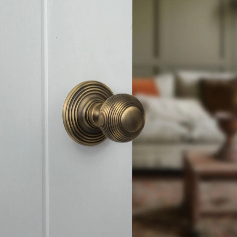 Atlantic Old English Ripon Door Knob Pack (Bathroom Set - 4" Deadbolt, 4" Slim Knuckle Hinges x2)