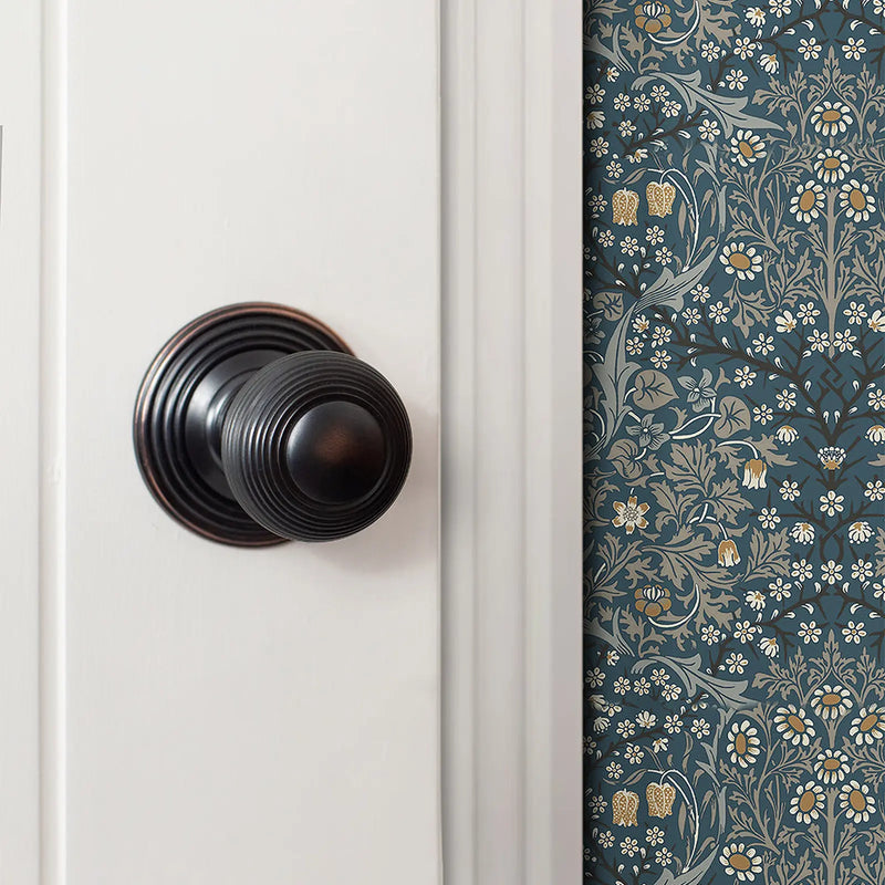 Atlantic Old English Ripon Door Knob Pack (Lock Set - 3" Latch & Deadlock, 4" Slim Knuckle Hinges x2)