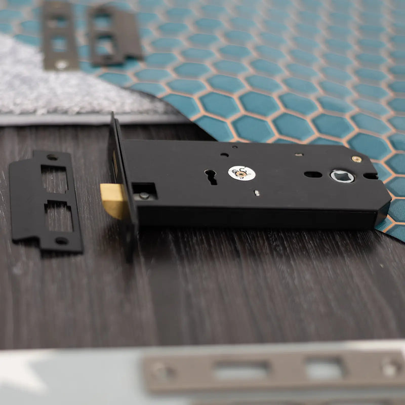 Atlantic Horizontal Bathroom Sashlock 6"