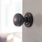 Atlantic Old English Harrogate Door Knob Pack (Lock Set - Horizontal Bathlock, 4" Fire Rated Hinges x3)
