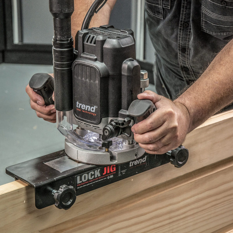 T12EK/EURO - 2300W 12mm Variable Speed Plunge Router 230V EU
