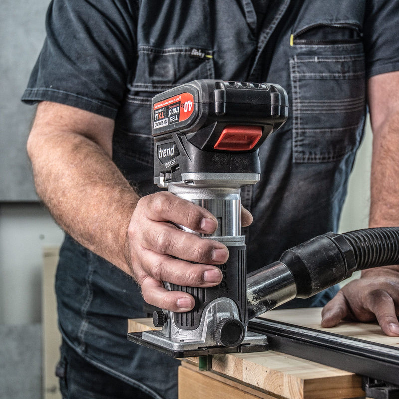 T18S/R14T2 - Cordless ¼” Trim Router (1x 4Ah) 18V UK & Ireland only