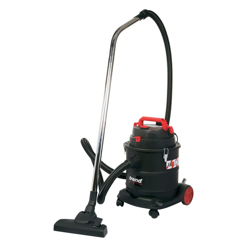T32L - 800W M-Class Vacuum Cleaner 110V 16A UK & Ireland only